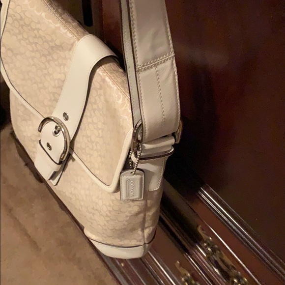 Coach Signature Canvas Shoulder Bag - Picture 2 of 6